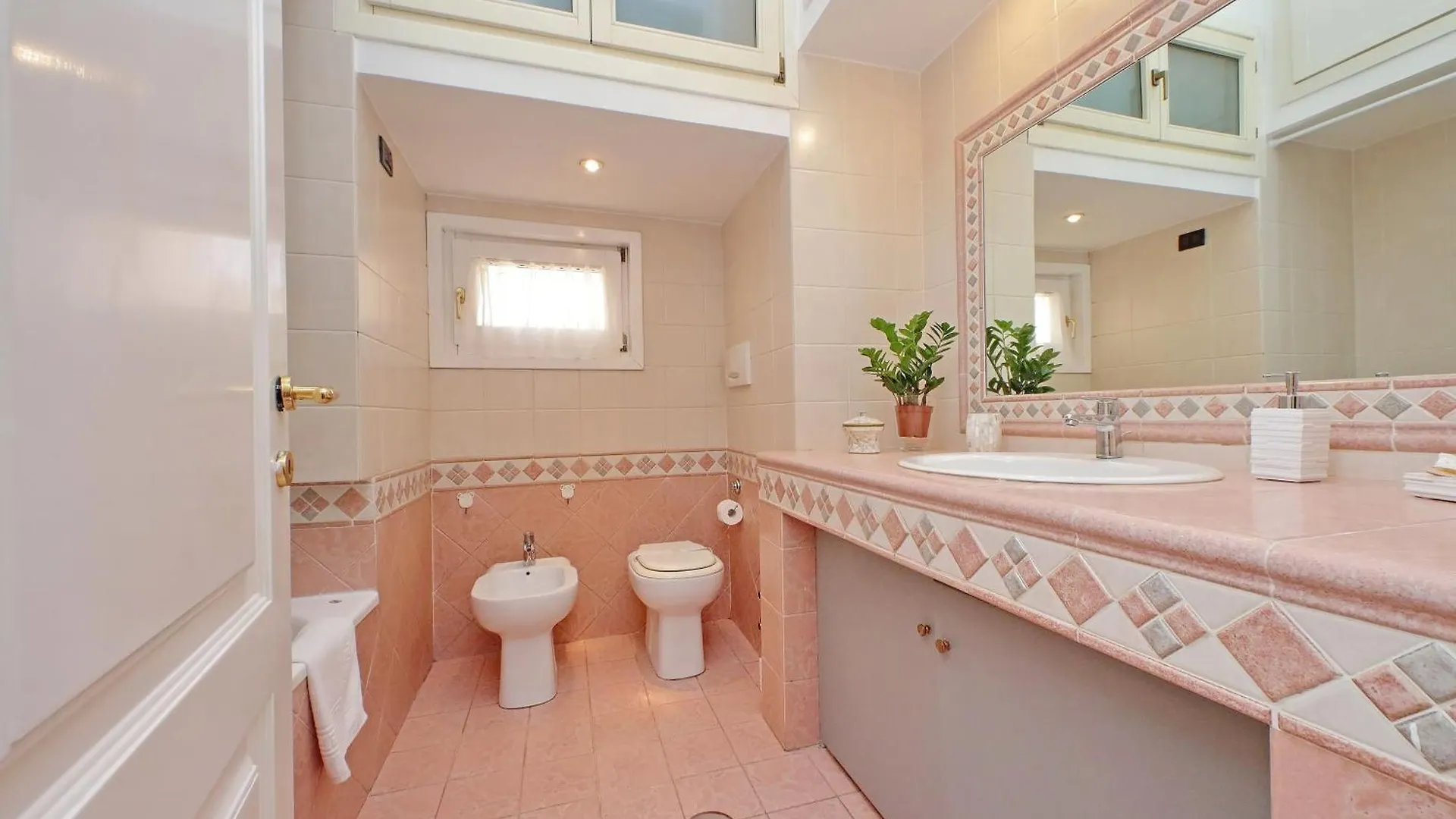 A 10 Minuti Da Fontana Di Trevi - Casa Signorile Apartment Rome
